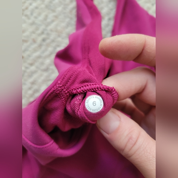 Lululemon Wundertrain bra - Picture 5 of 5